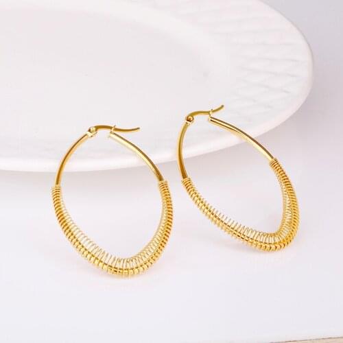 Stainless Steel Hoop Earring for Women Oval Special Style Gold Color Ear rings Nice Party Daily Gift Jewelry New Hot 2021 E0178