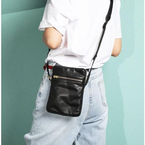 Retro fashion natural real leather mens mobile phone shoulder bag outdoor daily casual summer light black small messenger bag