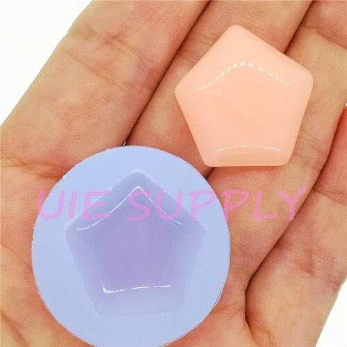 BYL569U 22.6mm x 21.5mm Silicone Mold Fondant Cake Decoration Candy Resin Clay Earrings Necklace Craft Soap Candle FOOD SAFE