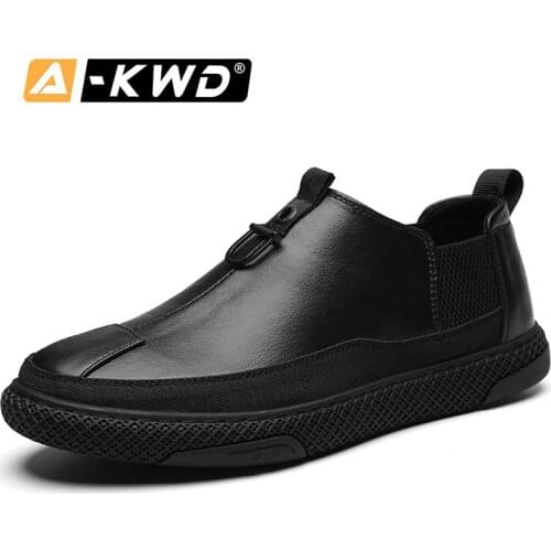 Fashion Men Loafer Black White Driving Shoes Slip-on Mens Shoes Casual Leather Men Shoes Loafers Man Shose Low Help Sneakers Men