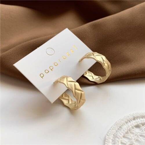 2021 Fashion Minimalist Matte Large Circle Geometric Round Big Hoop Earrings For Women Girl Wedding Party Jewelry