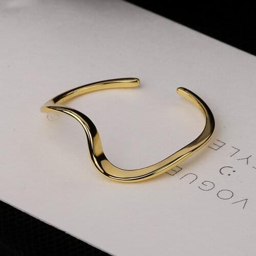 Bohemian S925 Sterling Silver Mobius Female Ring Exquisite Geometric Simple Ring Ladies Engagement Jewelry Holiday Gift