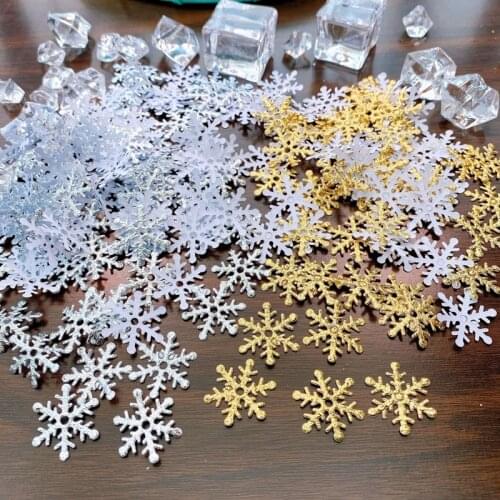 200Pcs 3cm Christmas Snowflake Confetti Artificial Snow Xmas Tree Ornaments for Home Party Wedding Navidad New Year Decoration