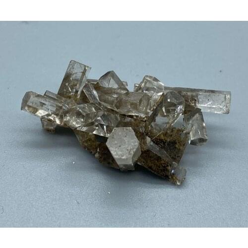 Natural transparent columnar calcite is rare and extinct in China