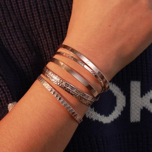 6 Pcs/Set Boho Vintage Gold Geometric Carved Arrow Round Letter Bracelet Set Beach Fashion Bracelets for Women Jewelry Gifts