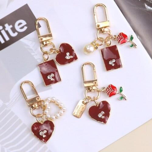 Korean Sweet Girls Pearl Crystal Geometry Pendant Keychain Rose Flower Key Holder Ring Alloy Airpods Bluetooth Case Accessories