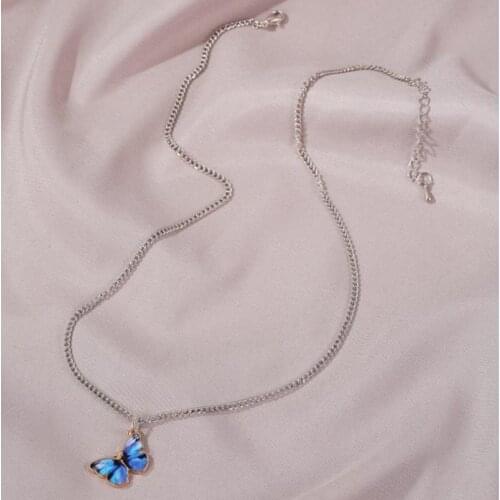 Korean Cute Butterfly Pendant Necklace Women Cocktail Party Statement Necklace Romantic Style Fashion Necklace Jewelry Gifts