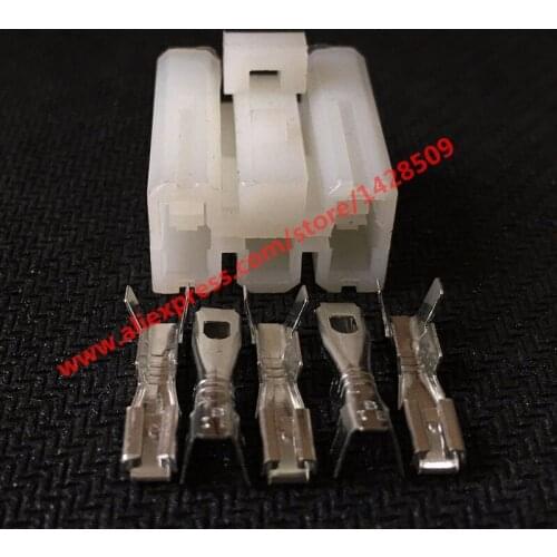 20 Sets Female 5 Pin PA66 Auto Electrical Wiring Harness Connector MG610189