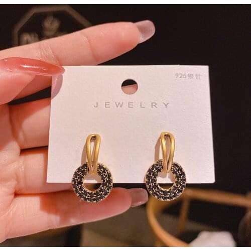 2021 New style show face small high-end atmosphere decoration fashion women temperament personality exaggerated ear ring women