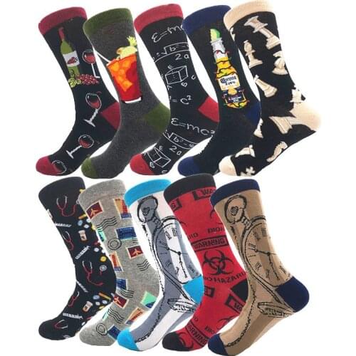 Medium tube mens socks, cotton fashion and stripes, European and American autumn and winter new mens socks