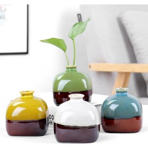 2021 New Creative Flower Glaze Ceramic Crafts Ceramic Small Size Vase Desk Hydroponic Vase Decoration Home Decoration