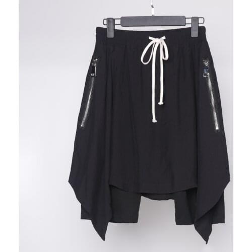 Dark design vertical stitching zipper personality loose shorts in the original culottes and culottes style ro style