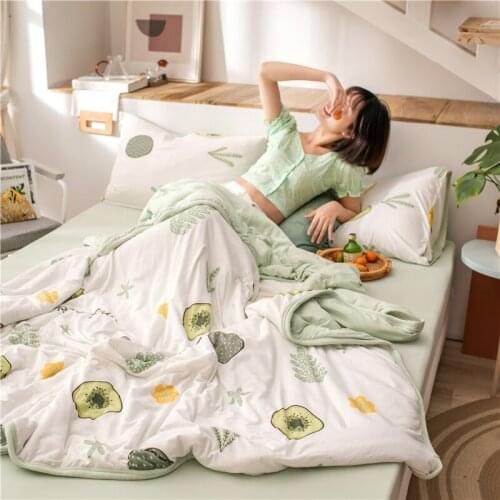 Cartoon Style Summer Quilt Soft Cotton Towel Blankets For Beds 4pcs Set Full Queen Quilt Sofa Bed Cover Children Bedspread Sheet