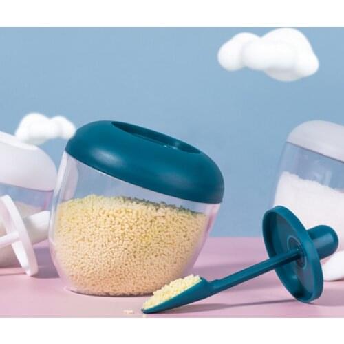 Creative Nordic Style Ceramic Kitchen Seasoning Jar Set Wooden Cover Salt Shaker Seasoning Jar Kitchen Tool