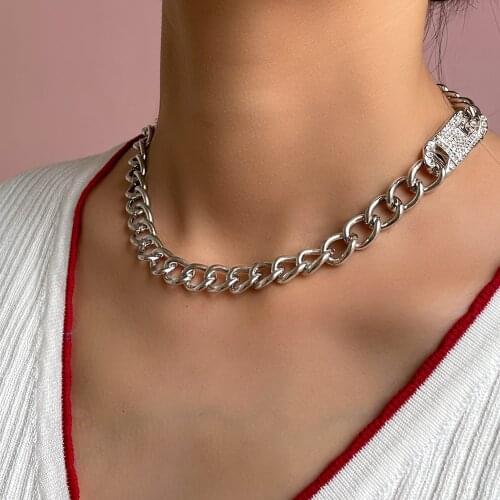 Hip Hop Rock Metal Cuban Thick Chain Necklaces for Women Men Minimalist Crystal Buckle Choker Necklace Fashion Collar Jewelry