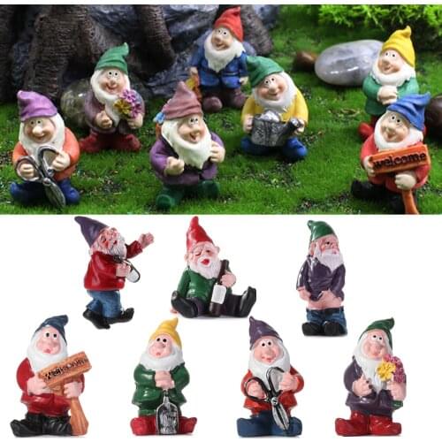 Mini Cute Drunk Elves Dwarf Figurines Micro Landscape Handcrafted Fairy Garden Gnome Statue Funny Peeing Elf Home Ornament
