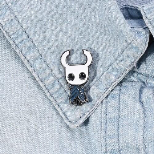 Newest Game Hollow Knight Enamel Pin Wanderer Lapel Hornet Cosplay Badge Metal Brooch for Men Women Kids