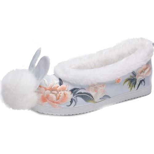 Women Winter Flats Soft Cotton Shoes New Old Beijing Cloth Shoes Wool Warm Hanfu Cotton Shoes