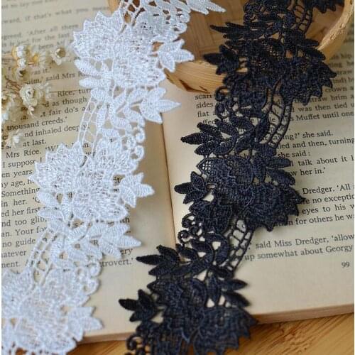 2019 Hot Sale 2 Yards per Lot Embroidery Lace Guipure Fabric White Black Lace Trim Applique Sewing Craft Material 5cm