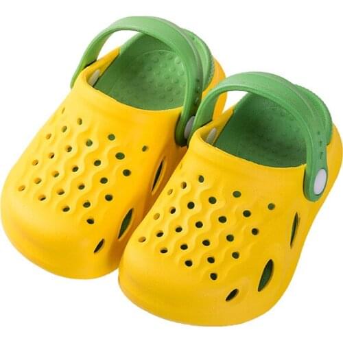 2021 Fashion New Summer Children Simple Casual Cave Shoes Boys and Girls Slippers Sandals Two Wear Antiskid Slippers Beach