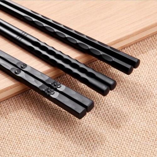 45B 1 Pair Japanese Chopsticks Non-Slip Durable Alloy Food Sticks Portable Sushi Chop Sticks Chinese Chopstick Learner Tool