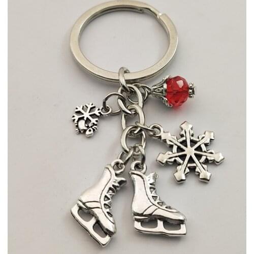 1pc Snow Keyring red Bead Key Chain Keychain Jewelry Antique Silver Ice Blades Charms Skates Pendant Winter Jewelry