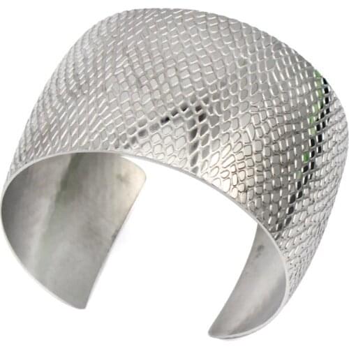 AMYYAN Wide Bracelets