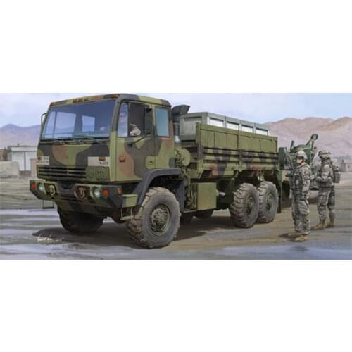 Military assembly model armored vehicle, 1:35 U. S. M1083 tactical transport truck 01007