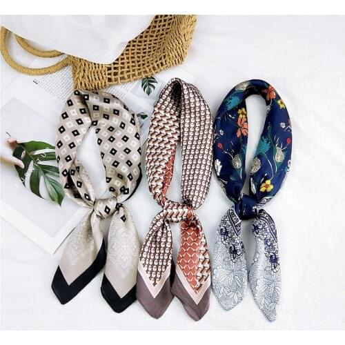 70X70CM New Designer Kerchief Print Square Imitation Silk Scarf Shawls For Ladies Silk Head Scarves Top Quality Wrinkle Scarf