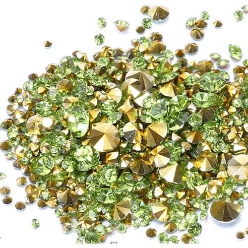 Wholesale Light Green Resin Rhinestones PointBack Glue On Beads Many Sizes Diamond Jewelry Nail Art Wedding Dress Decoration DIY