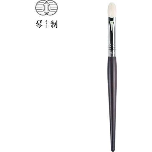QINZHI Professional Handmade Make Up Brush G065 Large Eye Shadow Brush Soft Saikoho Goat Hair Makeup Brushes