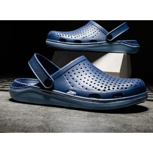 Men Sandals Summer Hole Shoes High quality Men(s Clogs Men Garden Shoes Beach Flat Sandals Slippers 2020