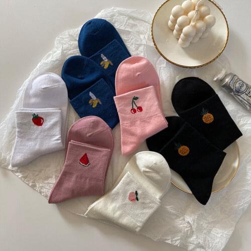 2020 New Fashion Women Fruits Patterned Harajuku Cute Socks Comfortable cotton Socks Embroidery Colorful Funny Socks Women Girls