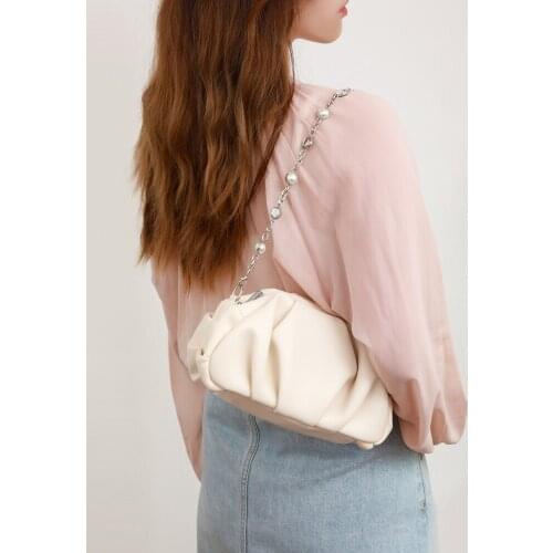 Cloud bag 2021 new summer Joker shoulder messenger bag fashion white underarm handbag small