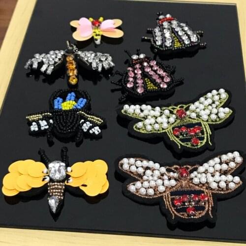 5pcs/lot Bees sequins Rhinestones bead brooch patches applique sew on beading applique clothes shoes bags decoration patch