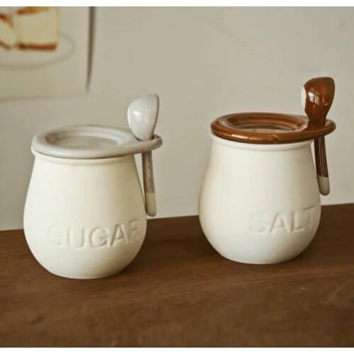 Stoneware Seasoning Jar תבלינים קופסה Ceramic Salt Sugar Bowl Cute Household Bottle Small Spoon With Lid Jars