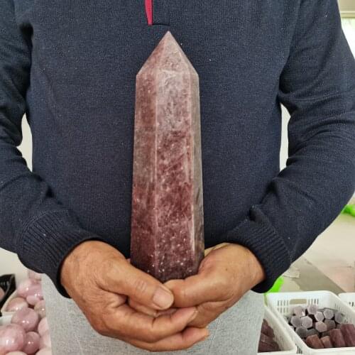 20-25cm Natural Crystal Point Strawberry Crystal Healing Stone Obelisk Quartz Wand Tower Ornament for Home Decor Energy Stone