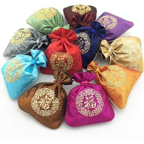 Embroidery China Fu Christmas Party Gift Bags Drawstring Silk Brocade Jewelry Pouch Wedding Favor Bags for Candy Tea Packaging