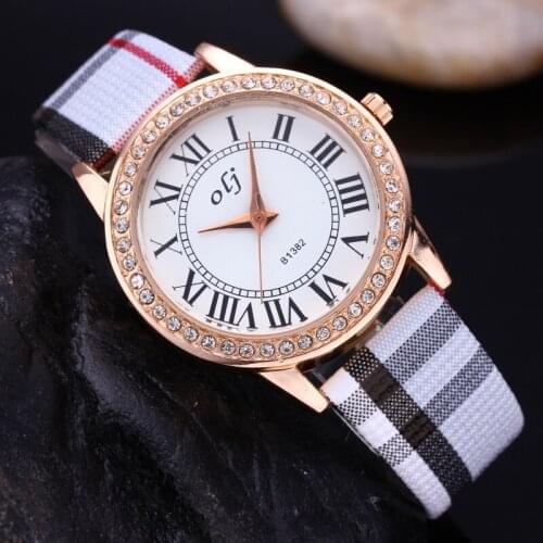 Simple Golden Diamond Gold Watch Women Ladies Famous Brand Luxury Quartz Watch Wrist Female Clock Montre Femme Relogio Feminino
