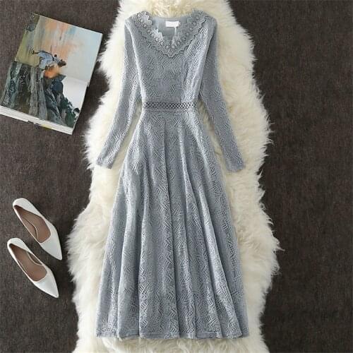 2019 Big Size Spring Autumn Women Long Sleeve Lace Dress Elegant Slim Lady Long V-neck Dressess Vestidos Winter Bottomings WZ564