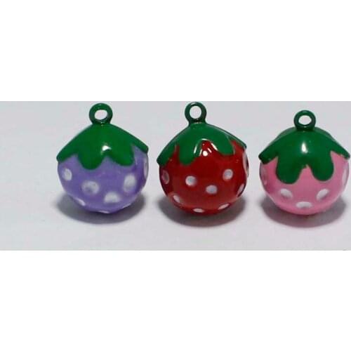 3Colors Strawberry Jingle Bell Christmas Hanging Charms Cat Pet Necklace Pendant Handmade Crafts Jewelry Accessories