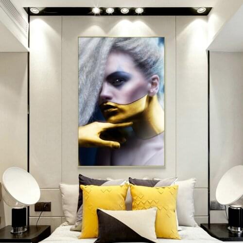 Modern Portrait Art Posters and Prints Wall Art Canvas Painting Make-up Women Pictures for Living Room Home Cuadros Decoration