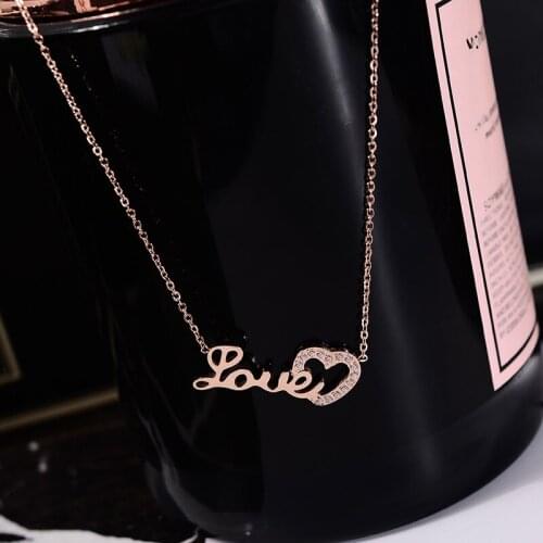 YUN RUO 2018 New Rose Gold Color Chic Ins Style Zircon Love Heart Pendant Necklace Fashion Titanium Steel Woman Jewelry Not Fade