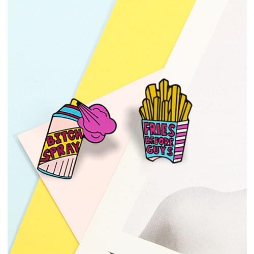 Fsahion Women Enamel Pin Cartoon French Fries Spray Brooches Jewelry Funny Clothes Backpack Lapel Pins Button Badges Accessories