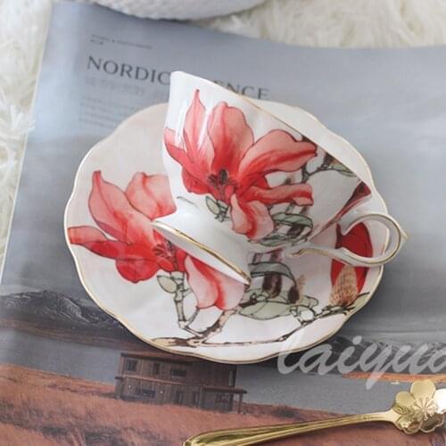 British Style Nice Flower Bone China Coffee Cup and Saucer Set High-end Afternoon Tea Pastoral Style Flower Tea Cup