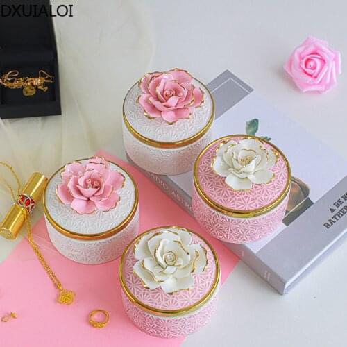 DXUIALOI modern simple round jewelry box ceramic handmade flower storage jar creative girl heart desktop storage home decoration