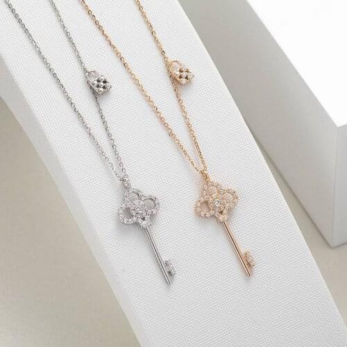 Crystal Vintage Lock Key Pendant Necklace Women Light Luxury woman rhinestone necklaces Dress Jewelry