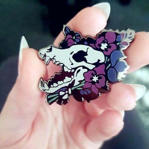 Wolfsbane Wolf Flower Brooch Pins Enamel Metal Badges Lapel Pin Brooches Jackets Jeans Fashion Jewelry Accessories