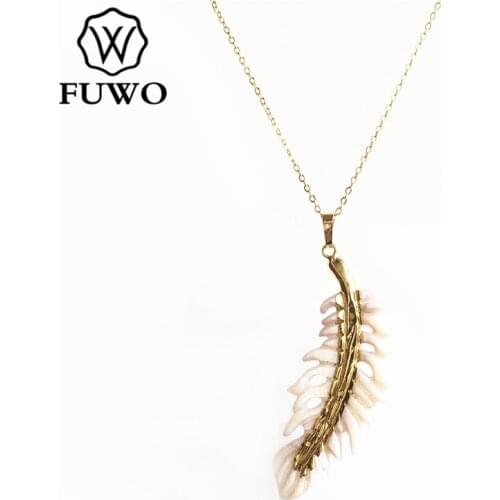 FUWO Natural Sea Shell Olive Leaf Necklace With Gold Trimmed High Quality Brass Chain Carved Leaves Jewelry Gift NC519