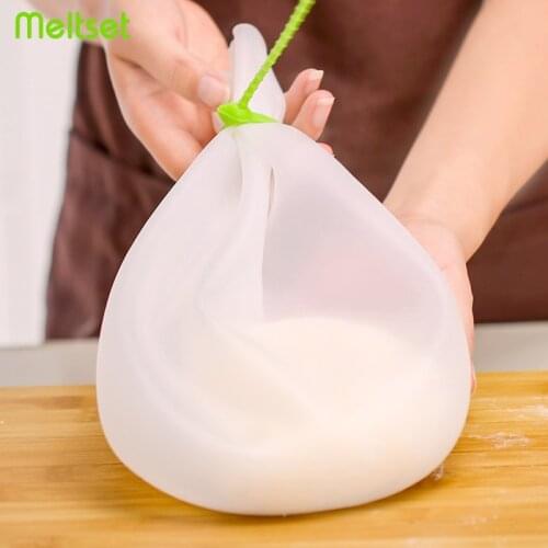 Reusable Kneading Dough Bag Silicone Preservation Kneading Dough Flour-mixing Bag Blenders Cooking Pastry Tools Kitchen Gadget